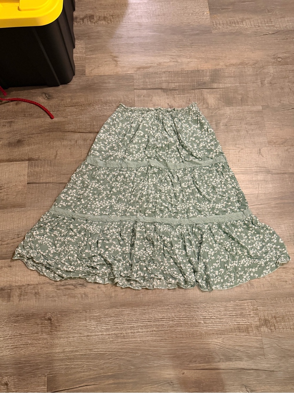 Sage Green Floral Midi Skirt Tiered Ruffle Cottagecore Boho Size M